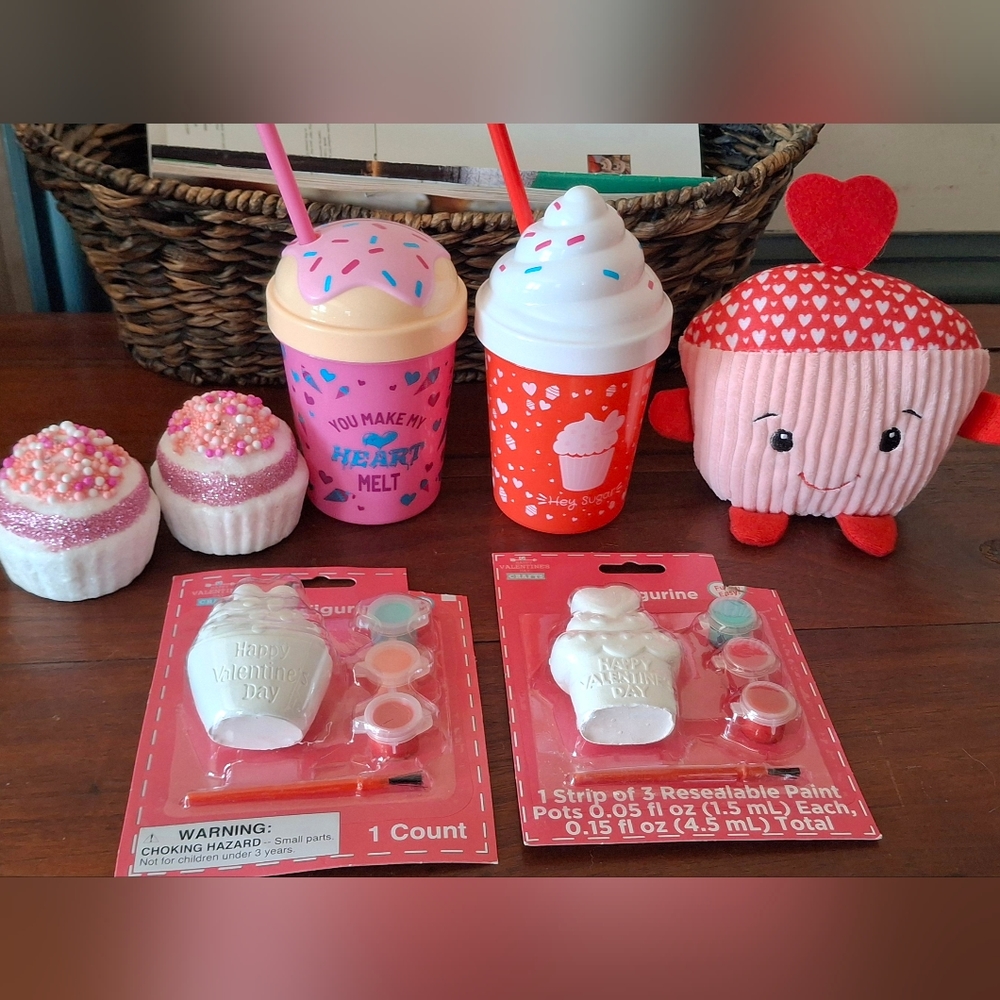 Valentine's Day Cupcake Decor Set